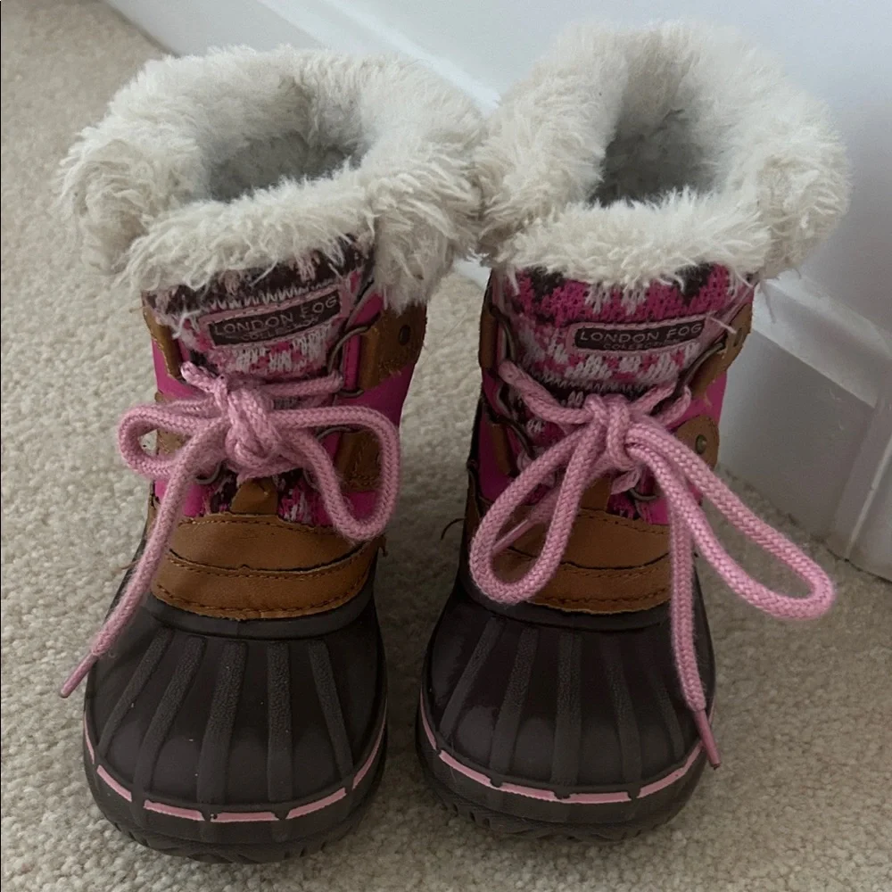 Toddler girls size 8 snow weather rain proof duck boots